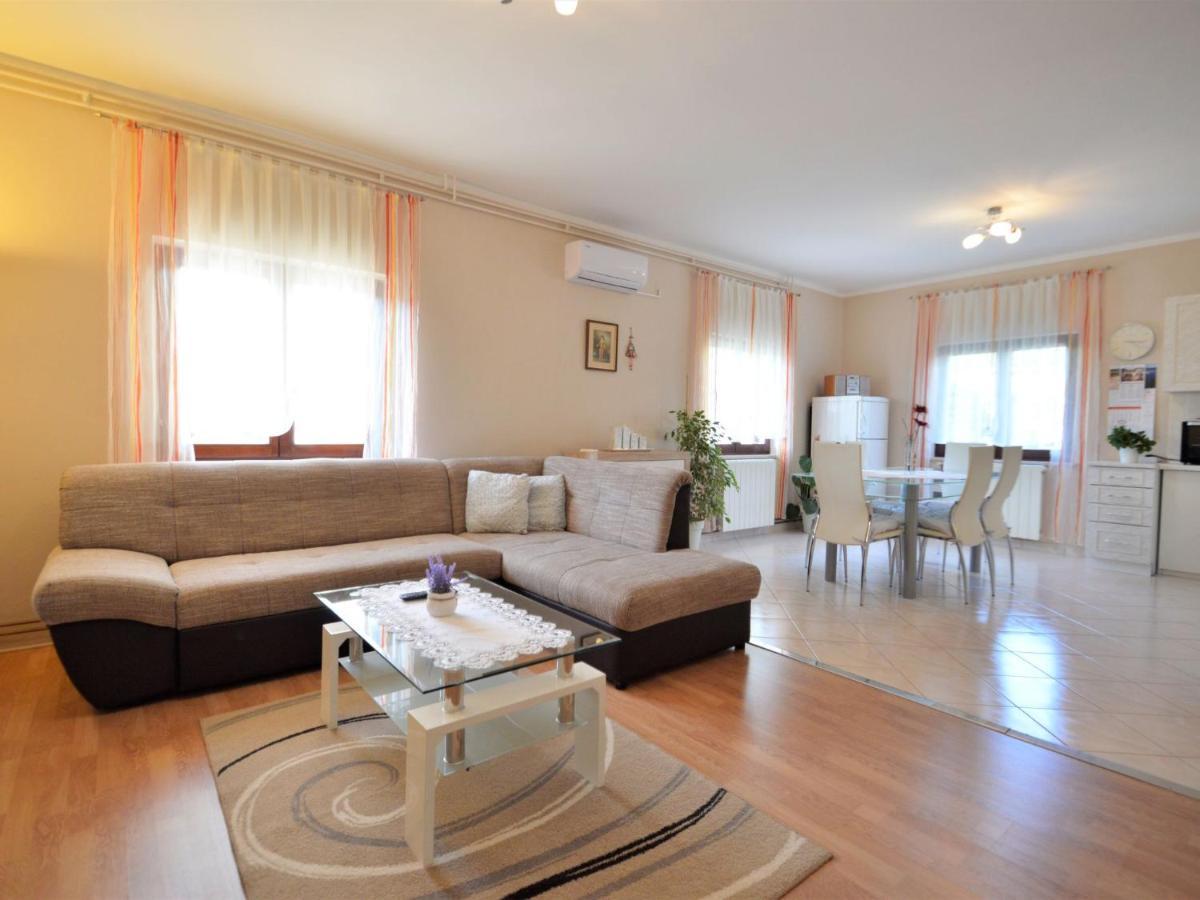 Apartment Cekic - Roj507 By Interhome กานฟานาร์ ภายนอก รูปภาพ